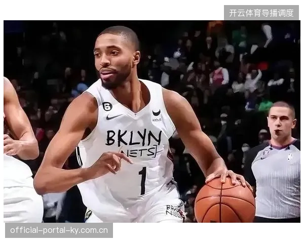 米卡尔·布里奇斯在系列赛中成功锁死对手箭头人物,其防守成功后的快速下快攻彻底打乱了76人队节奏 米卡尔·布里奇斯在系列赛中成功锁死对手箭头人物,其防守成功后的快速下快攻彻底打乱了76人队节奏